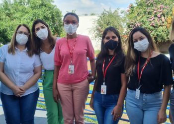 FOTO: Professoras  da Unip e equipe da saúde de Iracemápolis, Rosângela, Talita e Cassiane / Divulgação Prefeitura de Iracemápolis